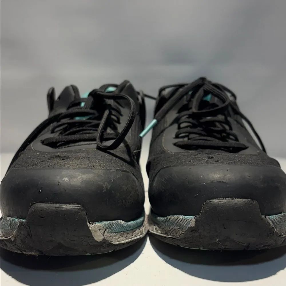 Women’s Timberland steel toed sneaker - Picture 2 of 9